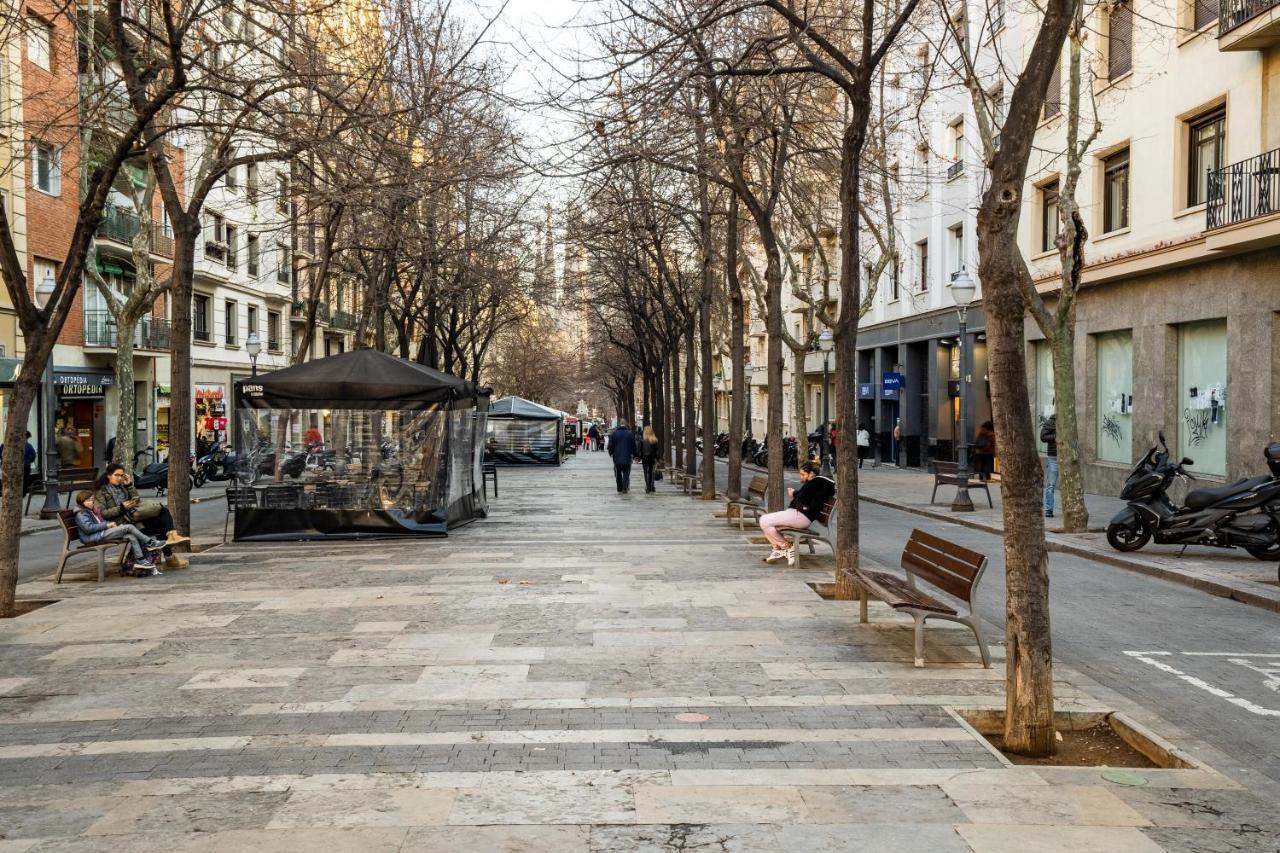 Fridays Flats Whisper-Quiet Near Sagrada'S Heart Apartment Barcelona Exterior photo